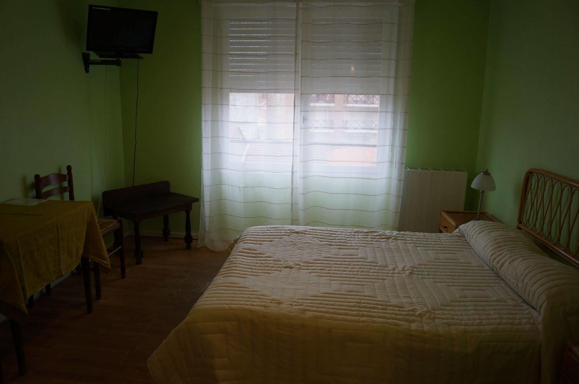 Le Novel Hotel อาร์กาชง ภายนอก รูปภาพ